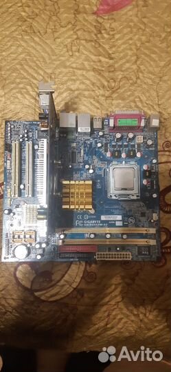 Материнская плата с процессором