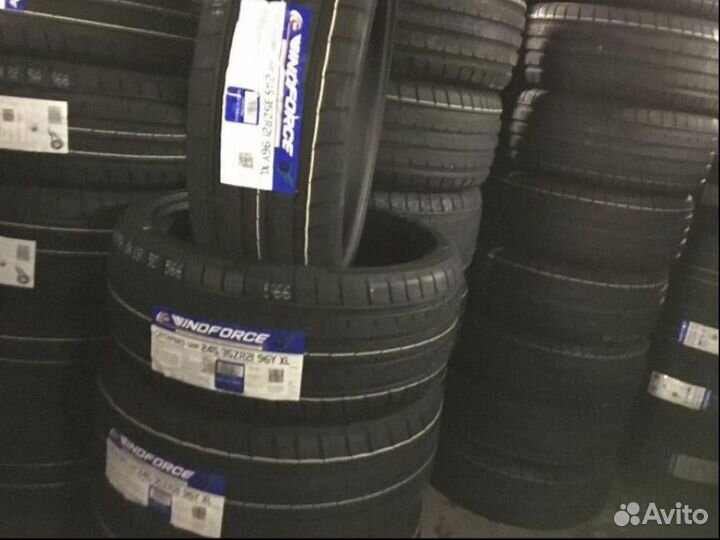 Windforce Catchfors UHP 245/35 R21 96Y