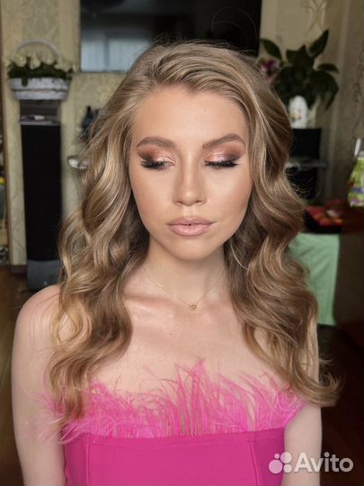 Макияж и прическа