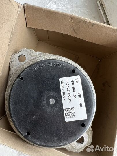 Подушка двигателя Volkswagen Touareg NF 3.6 бензин