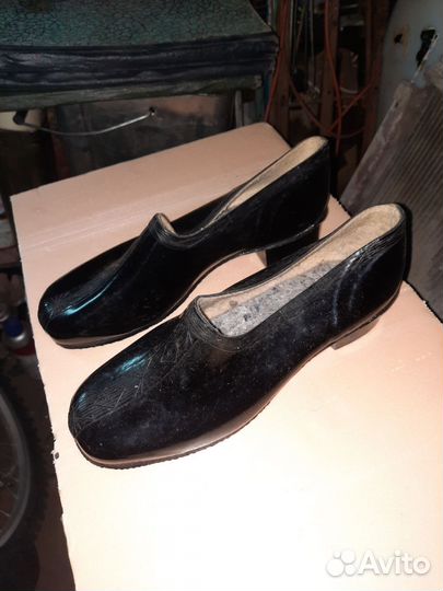 Ботинки резиновые ретро женские размер 37 и 39