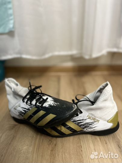 Сороконожки adidas predator