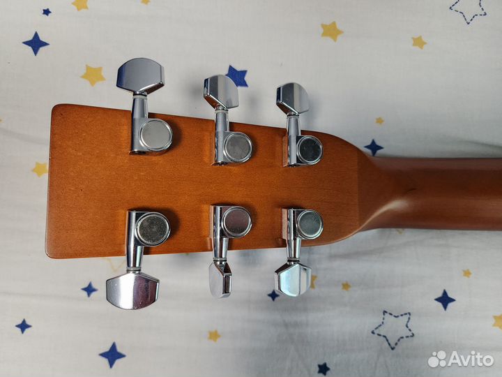 Norman Protege b18 Cedar Black