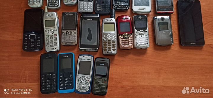 Разные телефоны
