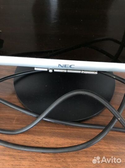 Монитор NEC