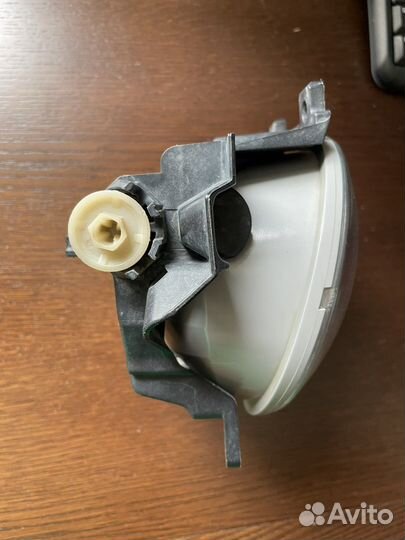 Противотуманная фара левая land cruiser 200