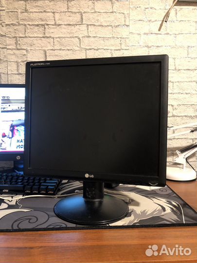 Монитор LG flatron