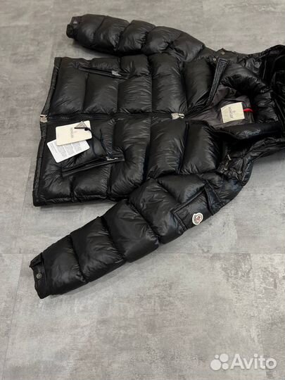 Пуховик Moncler Maya