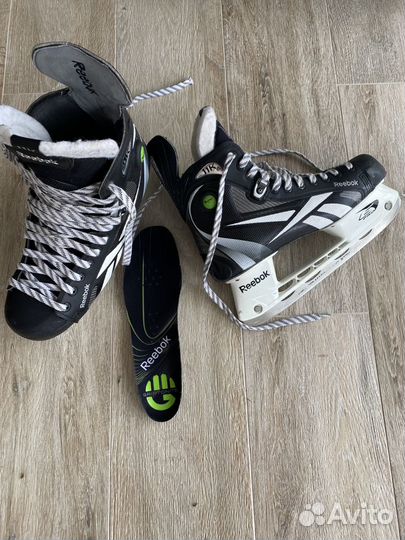 Продам коньки Reebok 11K профессиональной серии