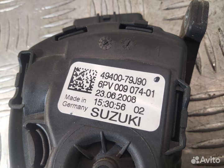 Педаль газа Suzuki SX4 m16a