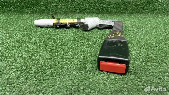 Замок ремня безопасности Bmw X5 Правый Передний