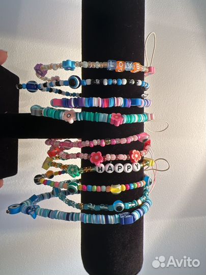 Аксессуар на телефон (шнурок)