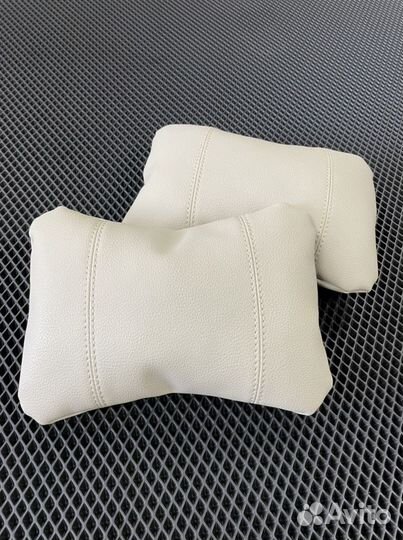 Подушка косточка