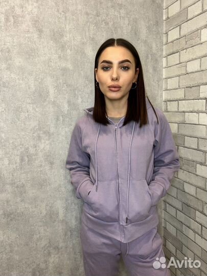 Костюм спортивный