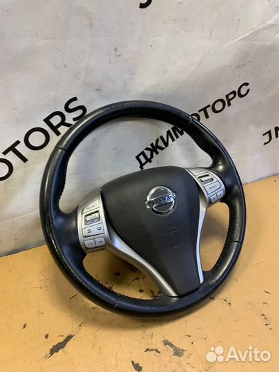 Руль Nissan X-Trail T32 подушка без пиропатрона