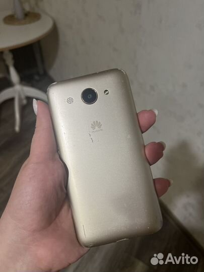 HUAWEI Y3 2017, 8 ГБ