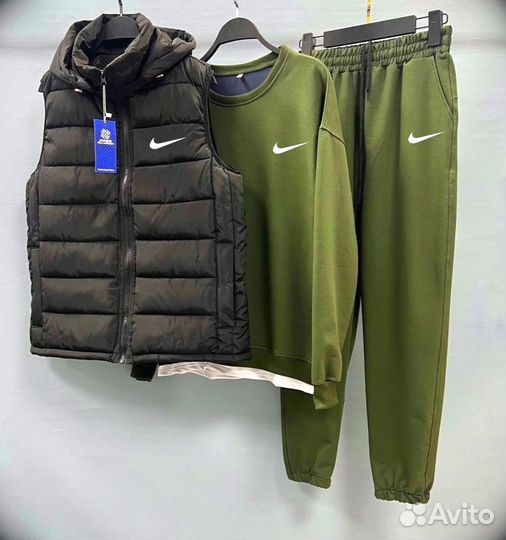 Спортивный костюм Nike