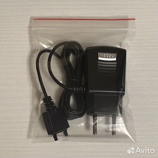 Зарядное устройство для sony ericsson