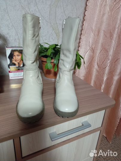 Продам новые сапожки натур.кожа 37р.(зима)