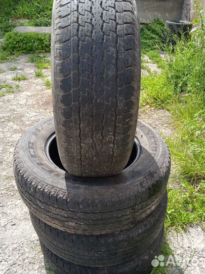 Bridgestone Dueler H/T 265/65 R17