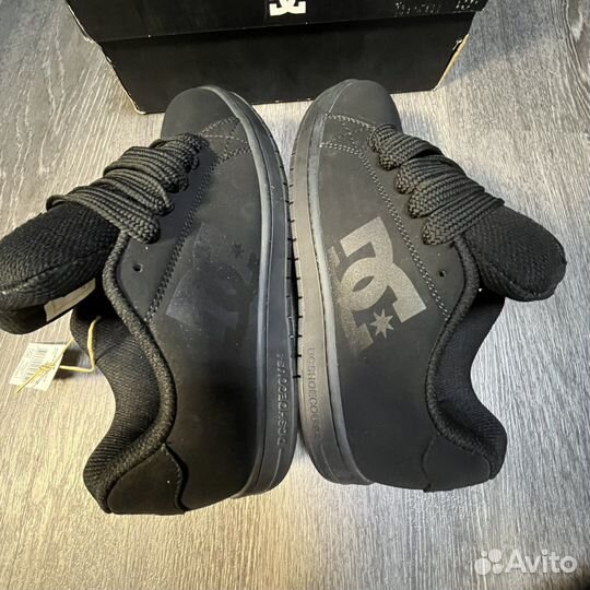 Dc shoes circa globe adio dvs fallen etnies osiris