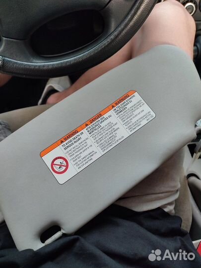 Козырек lancer 9 MN151504HA