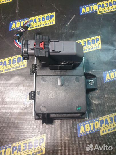 Блок управления топливным насосом Опель Астра J