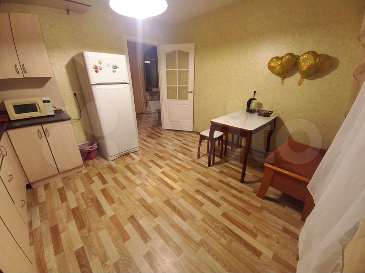 2-к. квартира, 64,6 м², 2/10 эт.