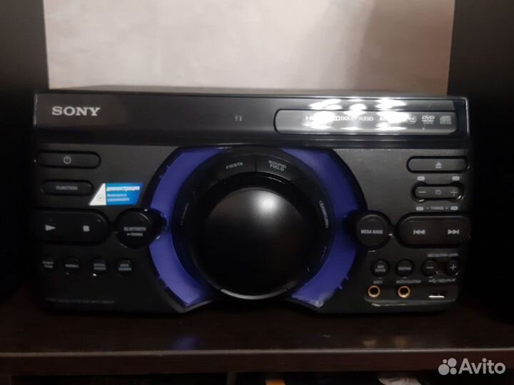 Музыкальный центр sony-MHC-M40D