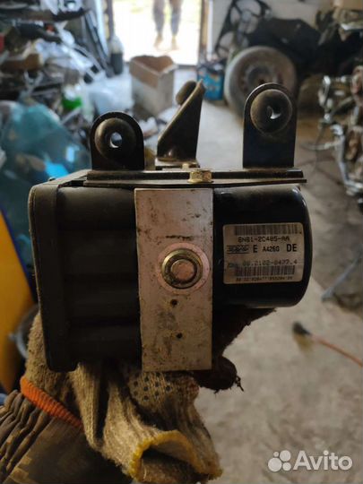 Блок ABS Mazda 3 bk Ford