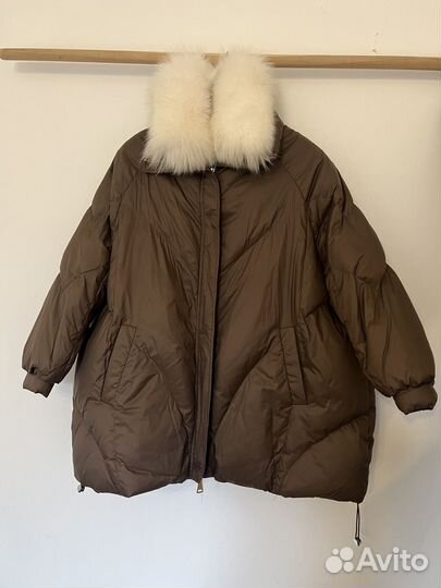 Пуховик Ame с натуральным мехом лисы