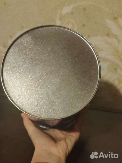 Подарочная жестяная новогодняя коробка подарок