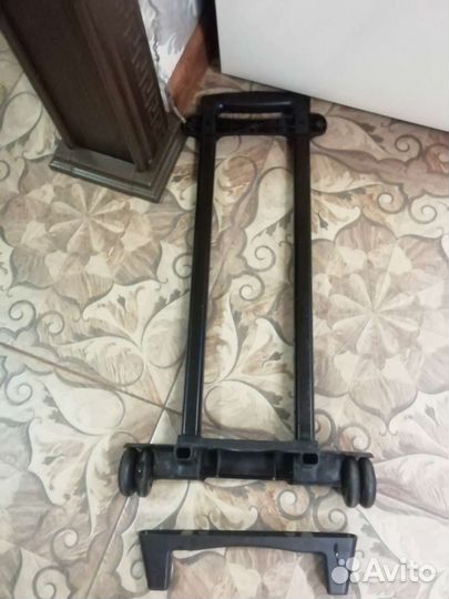 Ручка телескопическая с колесами от музколонки