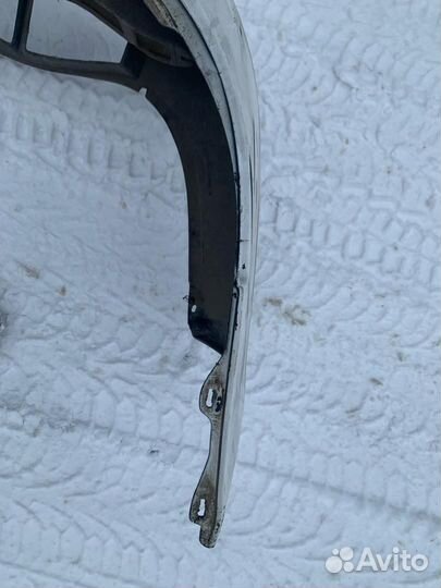 Бампер передний Toyota Carina E AT190L 1997