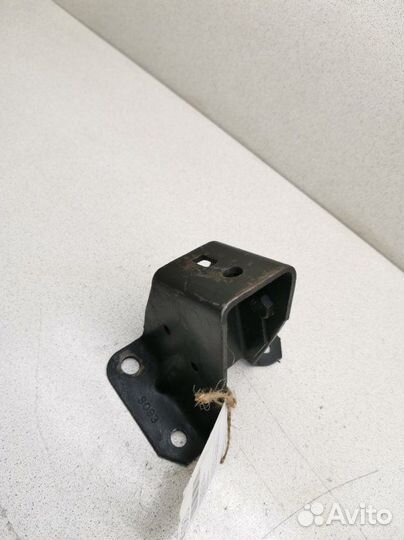 Опора двигателя левая Mazda Bongo SE28M RF