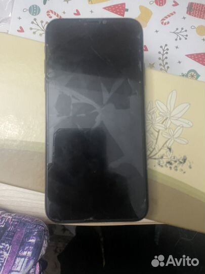 iPhone X, 256 ГБ
