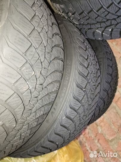 Kumho WinterCraft WP71 215/45 R17