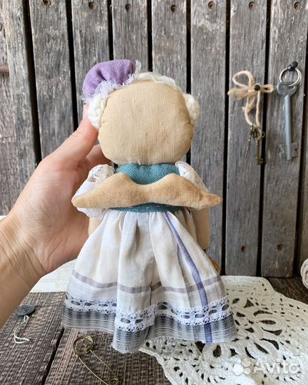 Интерьерная кукла. Чердачные монстры. Бабуля Эмма