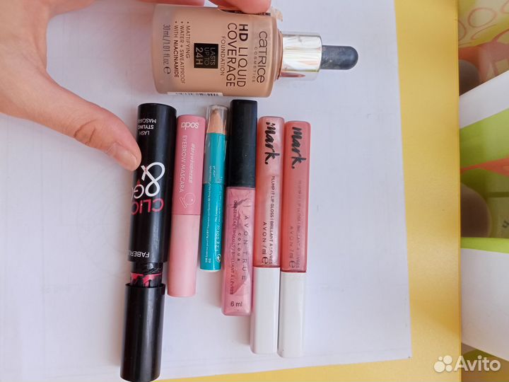 Набор косметики отдам бесплатно