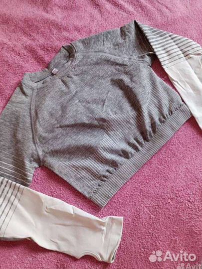 Рашгард женский спортивный