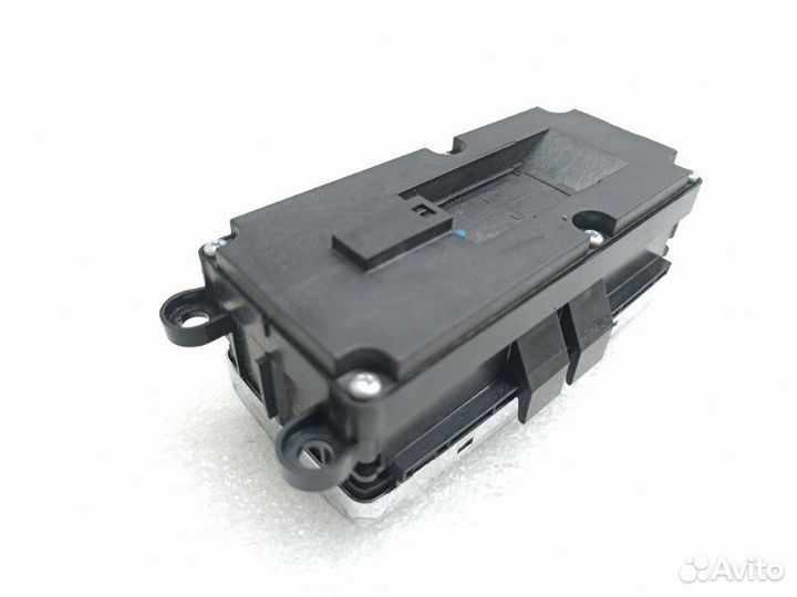 Блок управления стеклоподъемниками задний левый