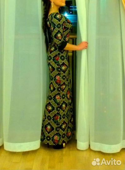 Платье вечернее