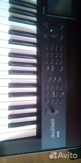 Синтезатор Korg Krome 61