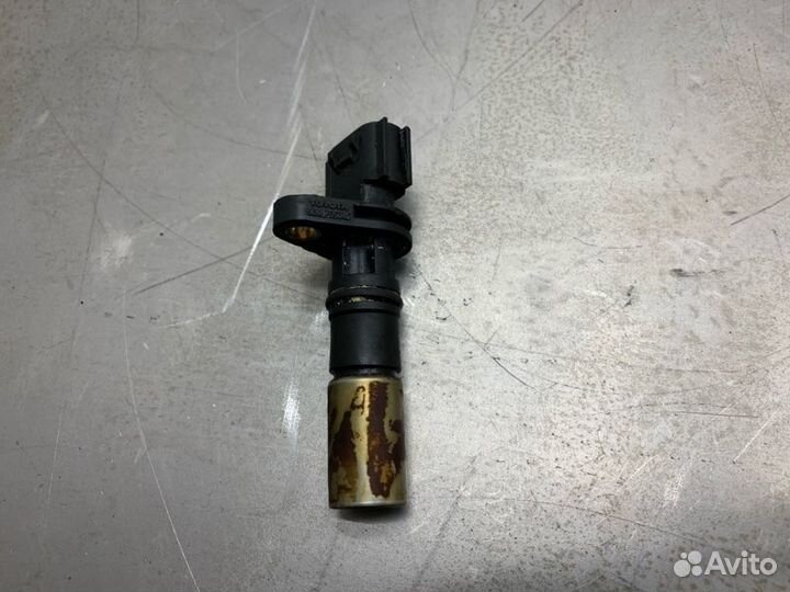 Датчик положения коленвала Toyota Prius Hybrid