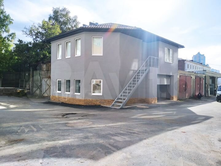 Луначарского 31