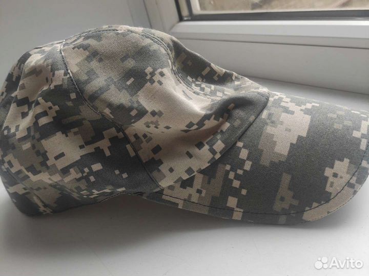 Кепка светло серая цифра