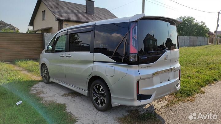 Honda Stepwgn, 2018
