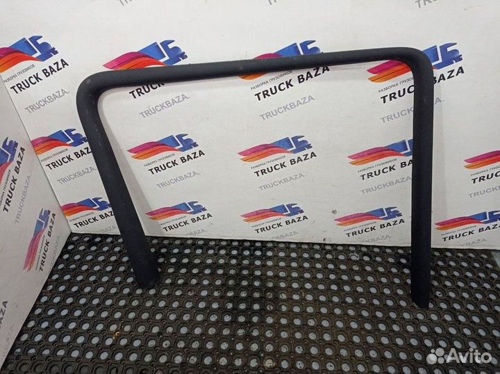 1740284 Накладка двери внутренняя