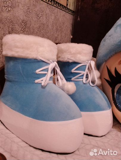 Продам куклу Лола