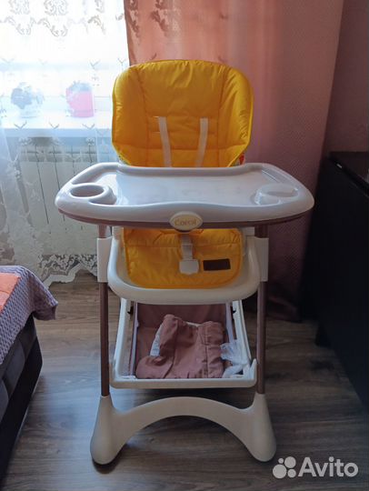 Стульчик для кормления